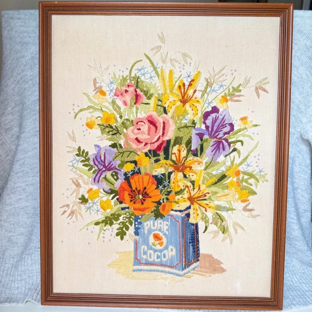 VTG Handmade Crewel Embroidery Floral Bouquet Pure Cocoa Tin Framed Art 21x17